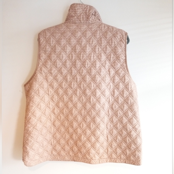 Lands' End Tan and Cream Houndstooth Mock Neck Quilted Vest - Picture 2 of 8